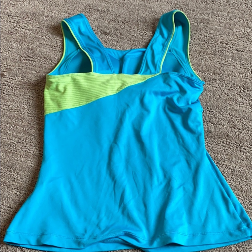 Workout tank - Picture 4 of 4